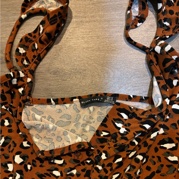 Black Tape Cheetah/ Leopard Print Maxi Dress Size Medium - Picture 5 of 5